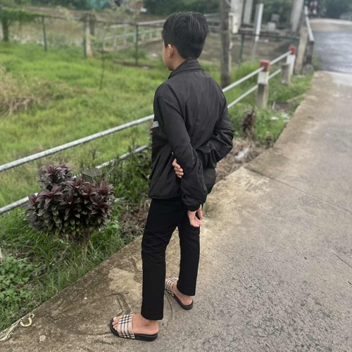 NST-HOI THAM NHAU 🛩️🛩️🛩️