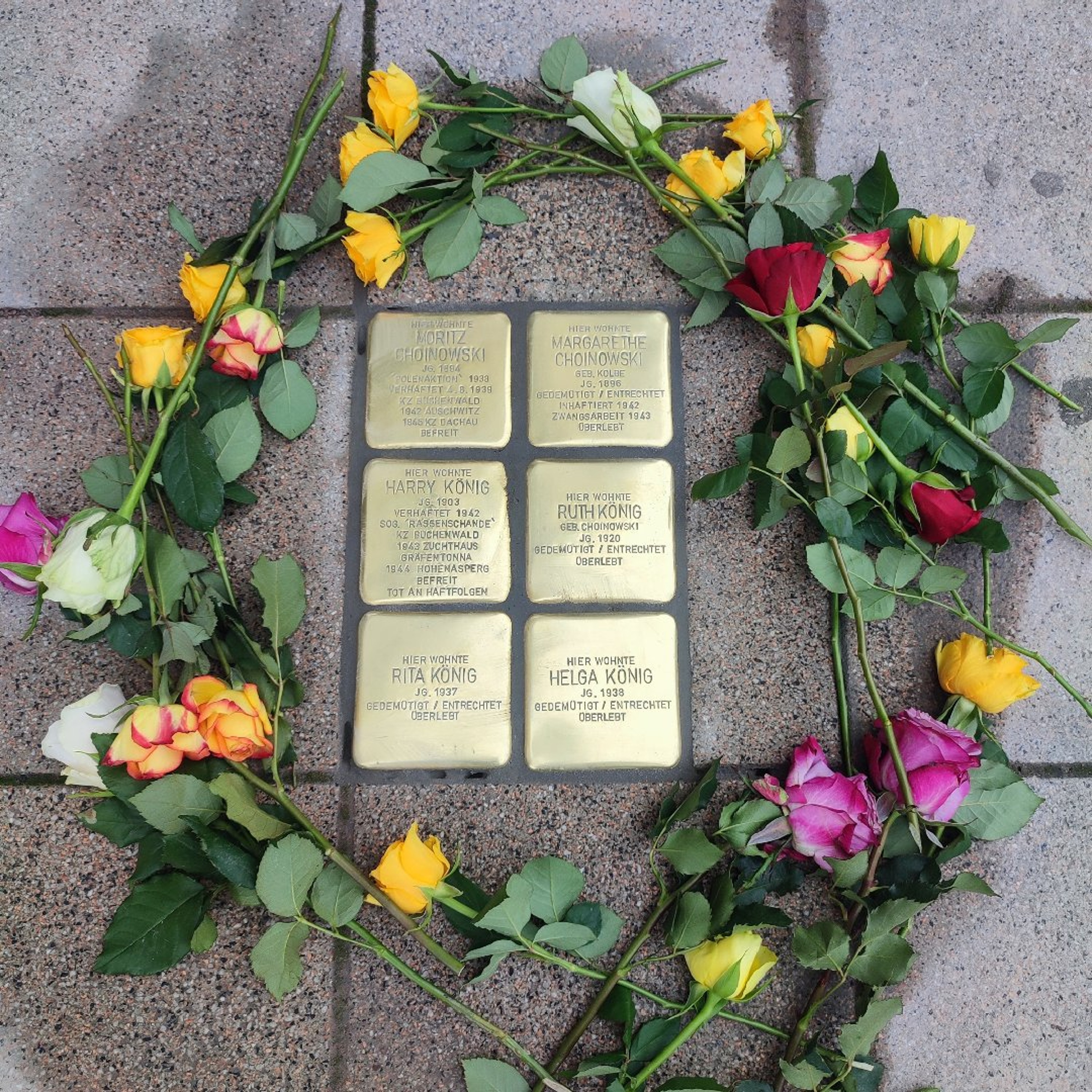 Stolpersteine: Erinnerungsarbeit mit Schülerinnen und Schülern episode artwork