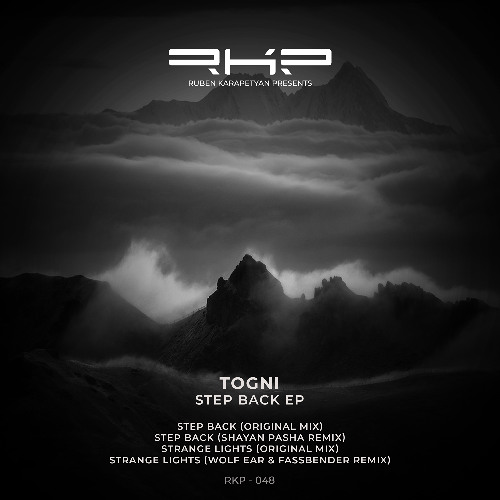 Premiere: Togni - Strange Lights (Wolf Ear & Fassbender Remix) [Ruben Karapetyan Presents]