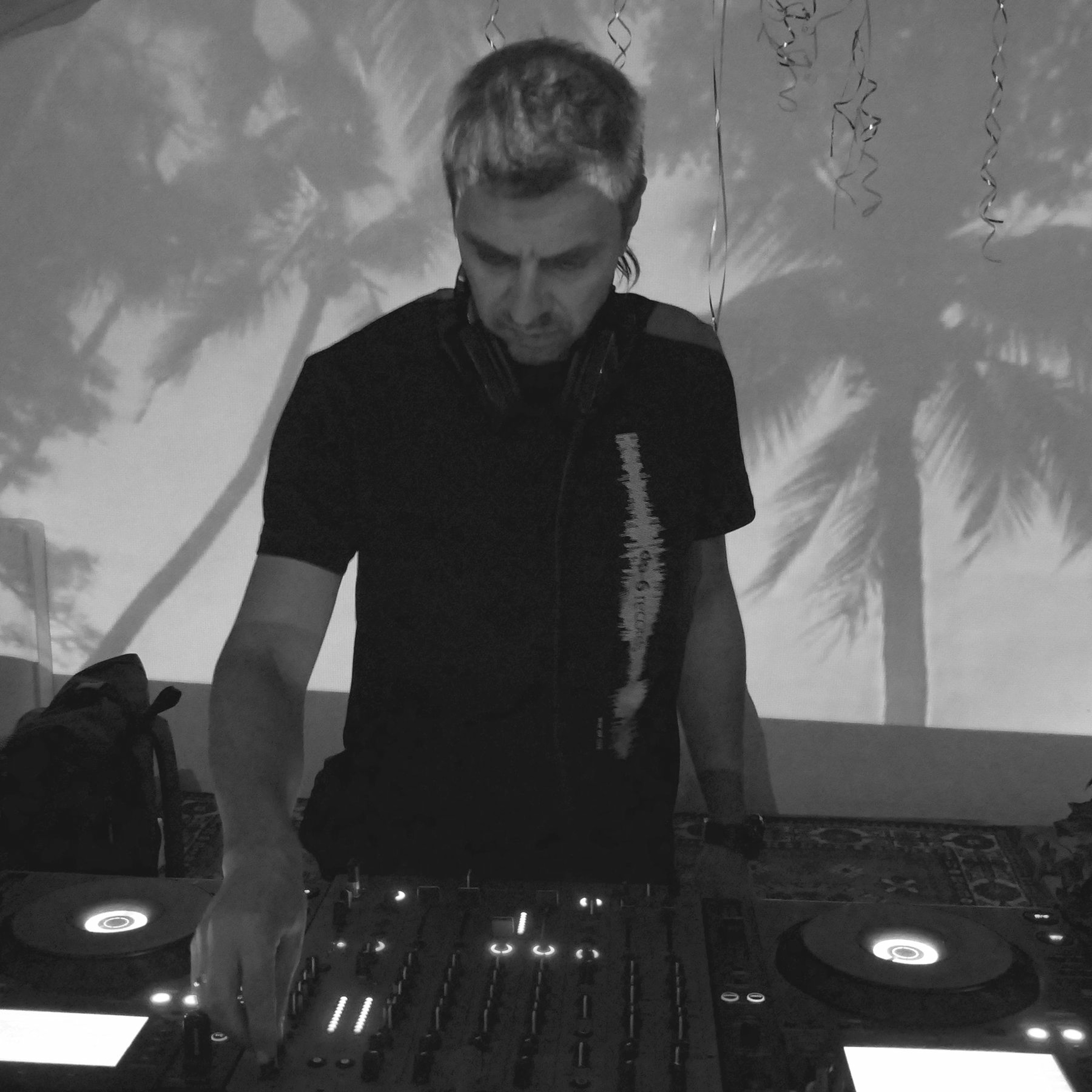 Alexey Filin (DP-6) - Live set @ VIBE (RRL, 2021-09-11) episode artwork