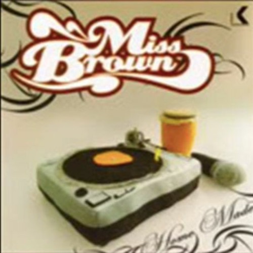 Miss Brown, 750 Rebels & Lazy Grey