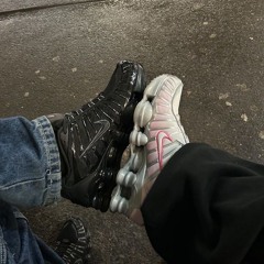 si tas sola ft.(808nomargiela)