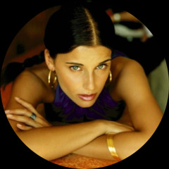 Nelly Furtado - Maneater (Unknown Artist Edit) [free DL click buy]