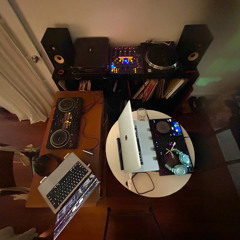 HEAD2HEAD AT NONDOUGH'S (LIVE SESSION)