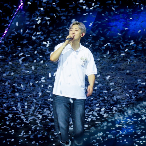 RAINING IN MANILA COVERD BY CHANYEOL