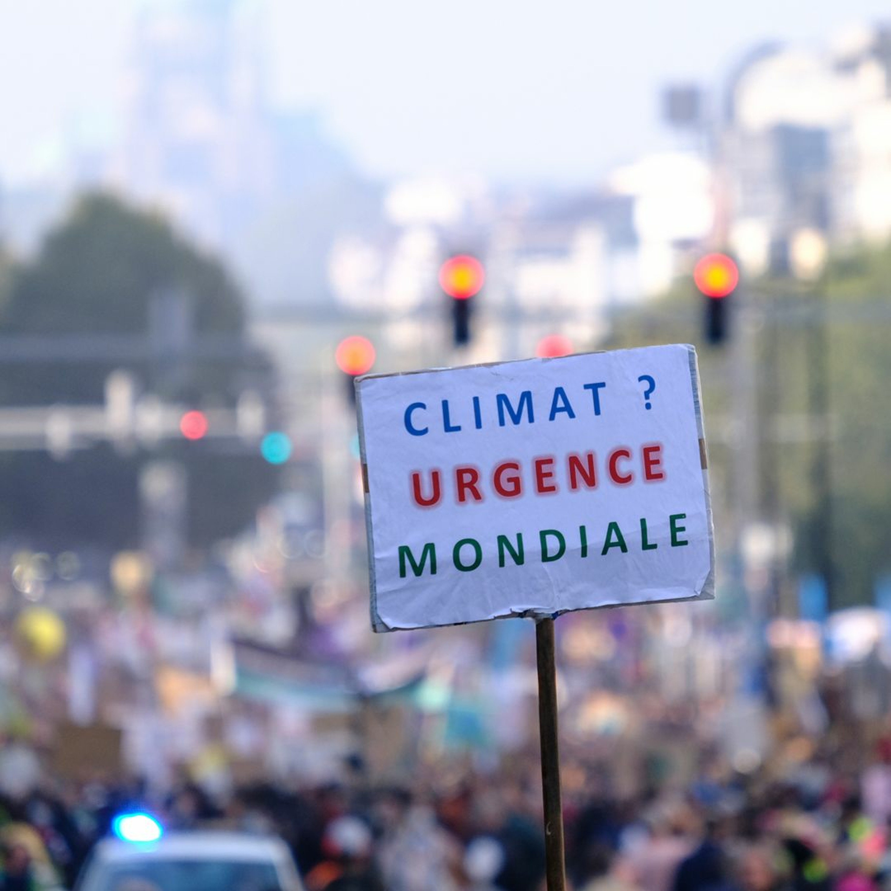 Faire croire aux enfants que tout va aller bien avec le climat et qu’on gère, c’est mentir. episode artwork