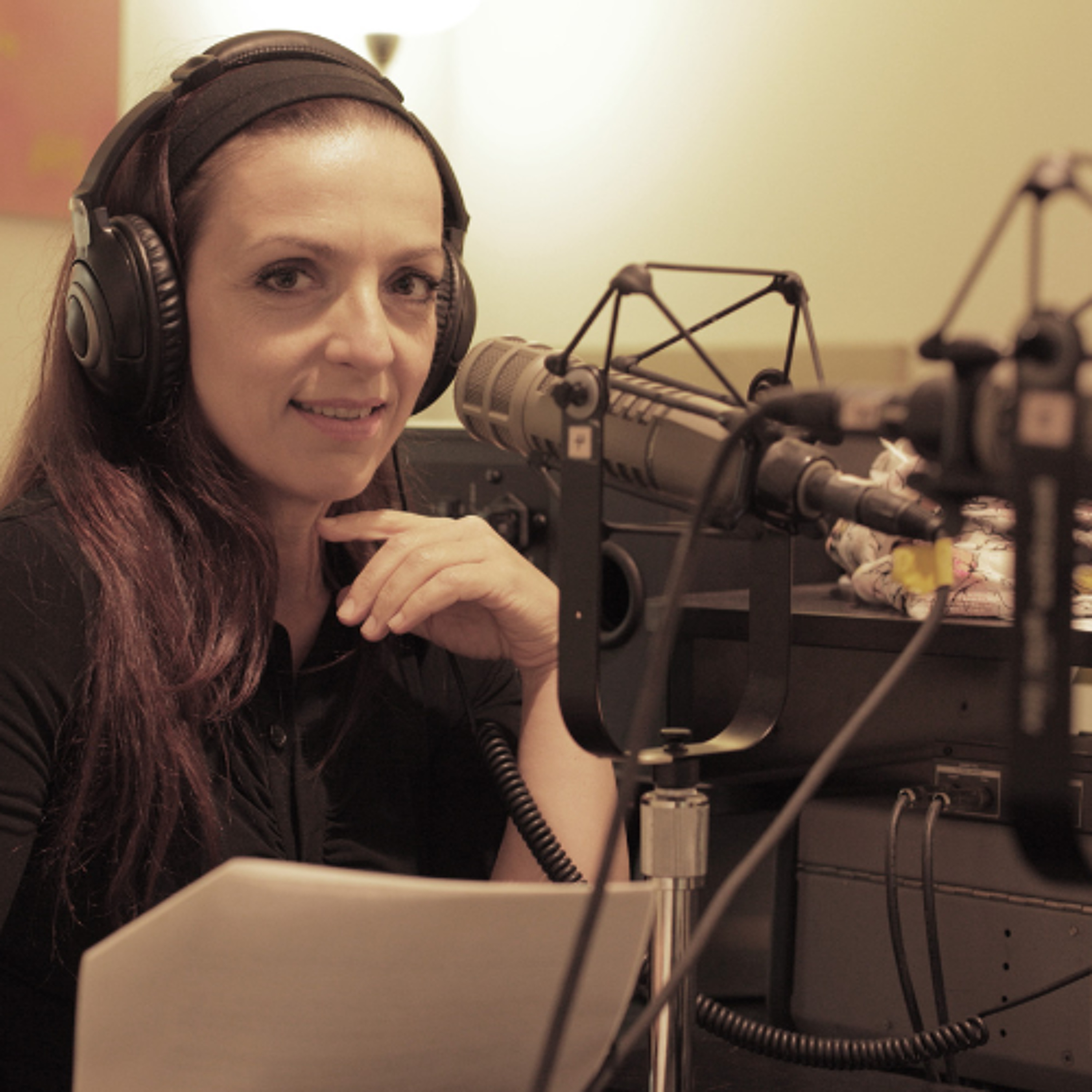 “Μουσικές Περιπλανήσεις” με την Αγγελική Δίεση – Ελληνική ηλεκτρονική μουσική 11/10/25