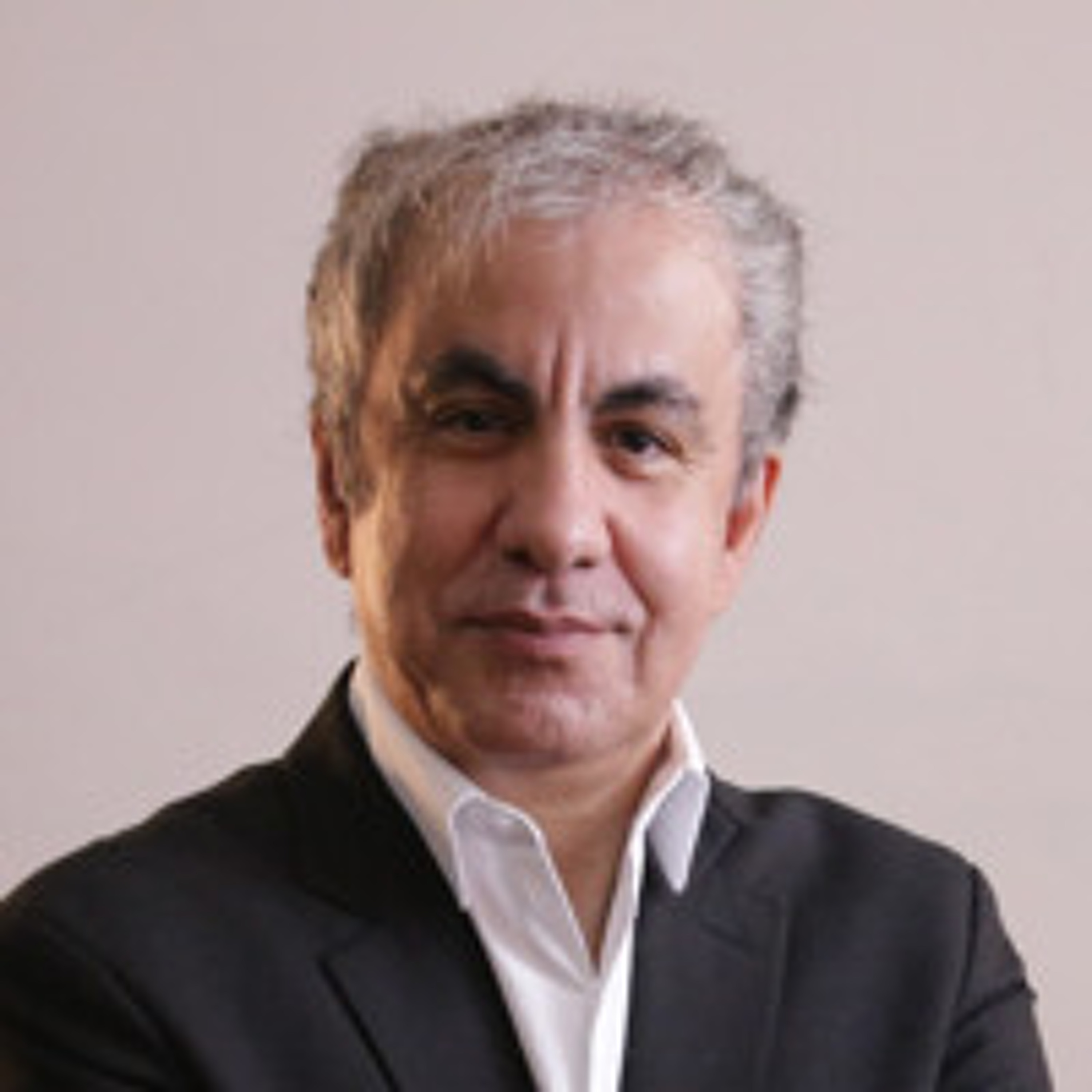 12.03.25 - "A mulher como um jardim fechado" Cantares 4.12" - (Pr. Robério Alves)