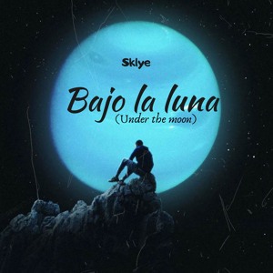 Bajo la Luna (Under the moon)