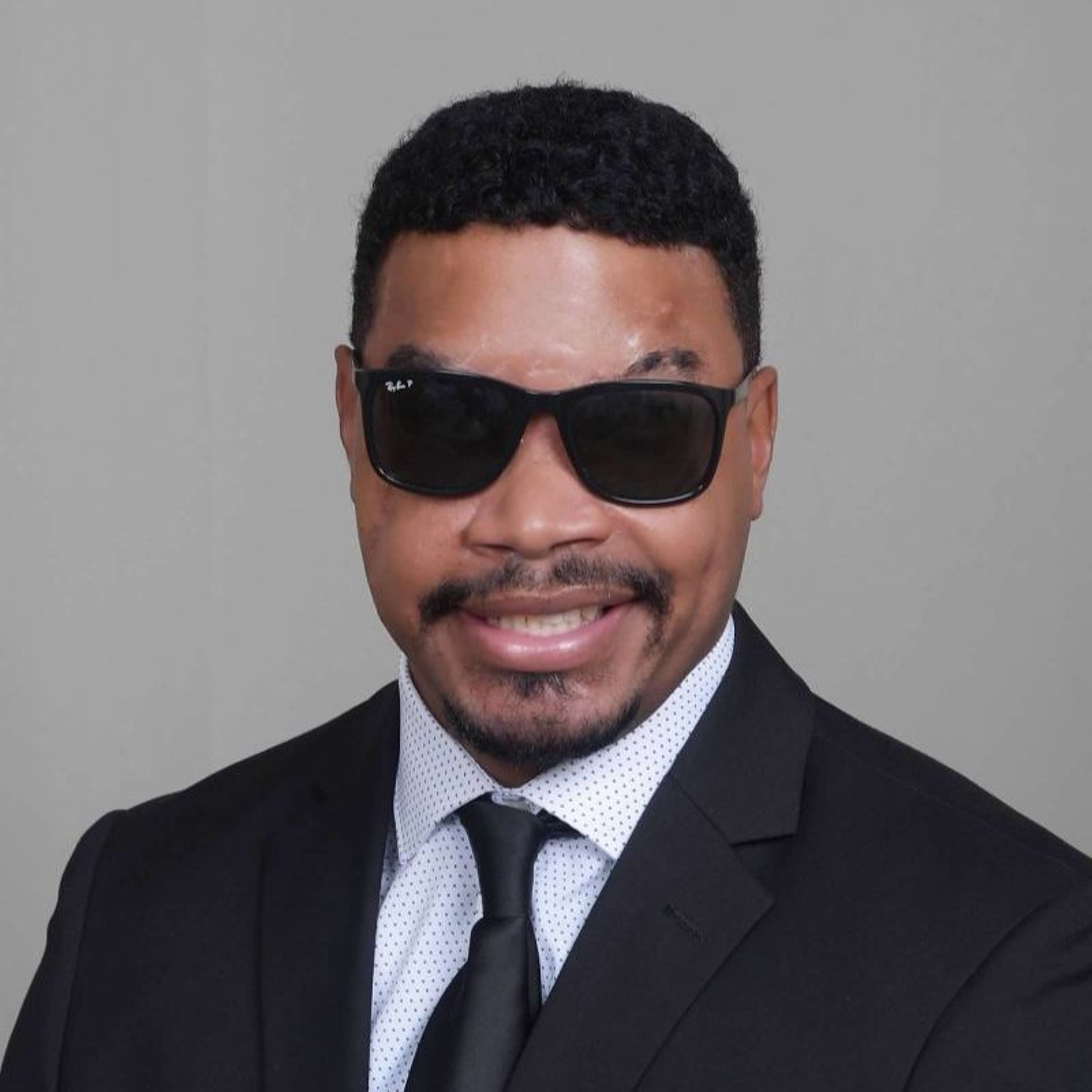 BROJO: Confidence. Clarity. Connection.