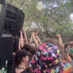 DANCE FLOOR HEATERZ FOR UR SPEAKERZ