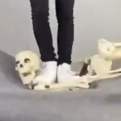 DIE!!!!!!!!