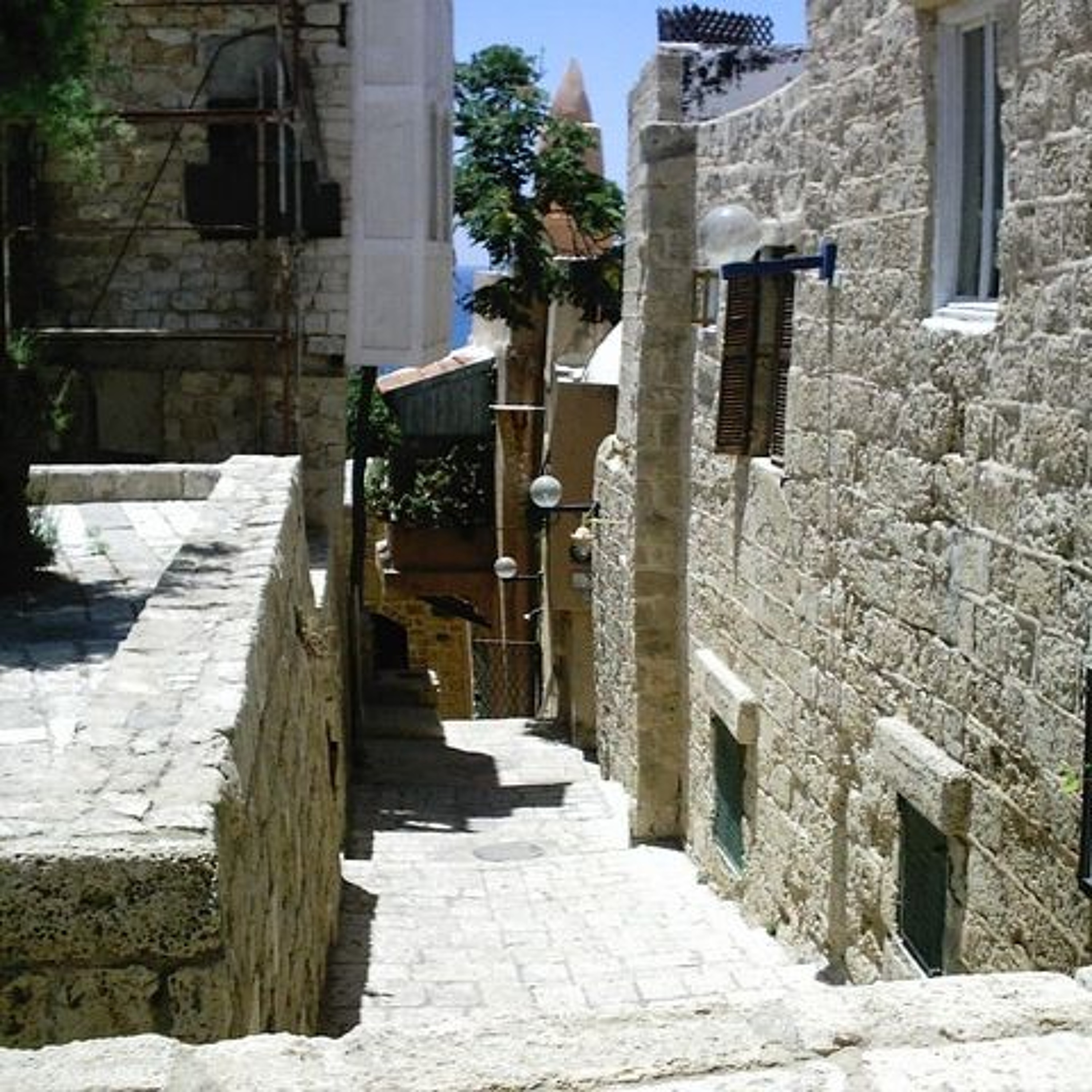 Drone-Bombs, Ballistic Missiles & Bibi Goes To Washington - The Tamar Yonah Show