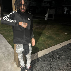 Ghost ft. Glizz2k prod OneLifeH