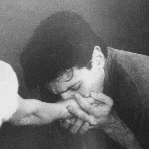 Aziz Piyade - Sakın
