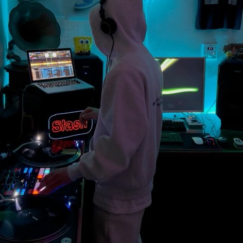 ๐๊ทธ๋
๊ฐ ์ข์ํ๋ ๋ฆด๋ฌ๋ง์ฆ(Leellamarz) ๋
ธ๋๋ค