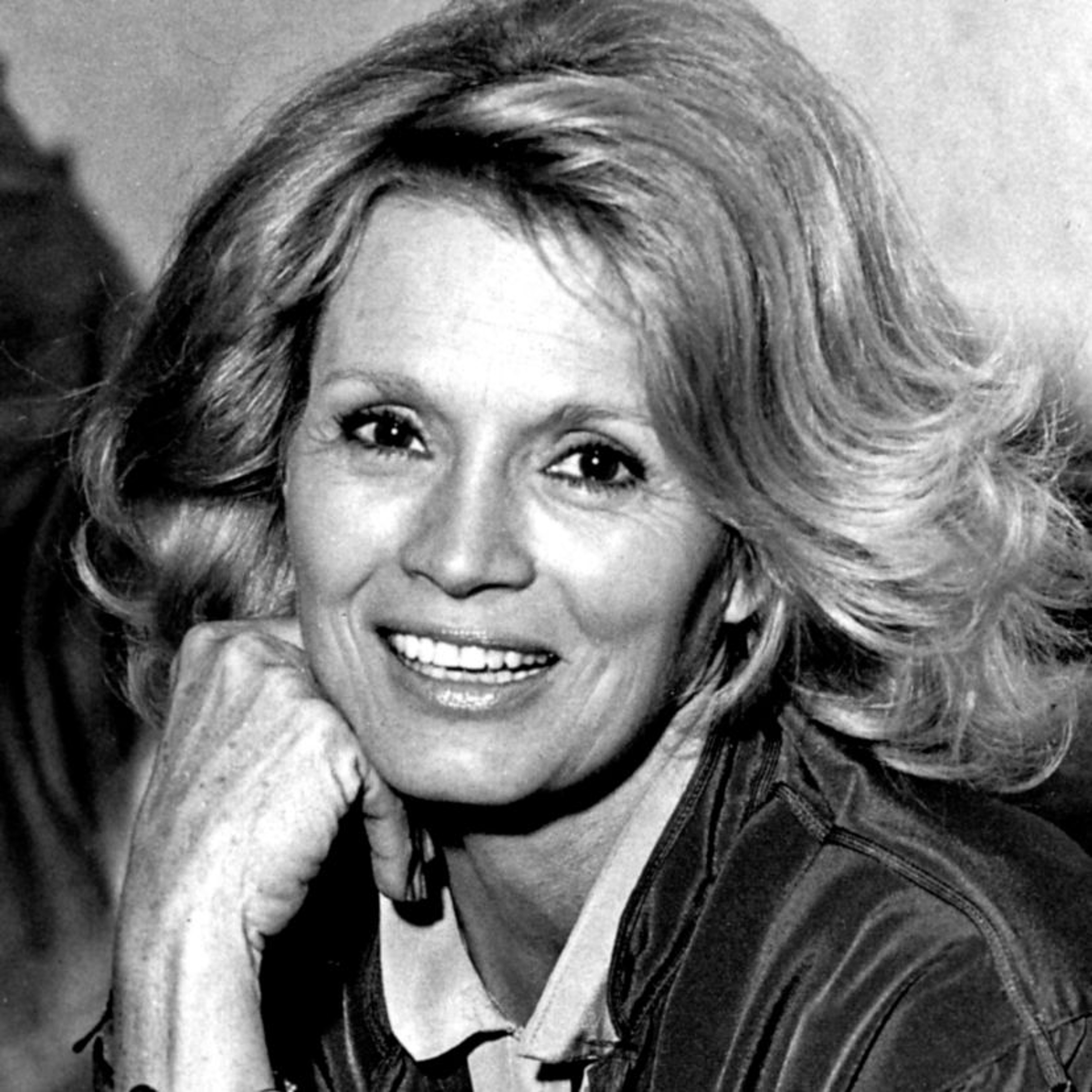 The Frank MacKay Show - Angie Dickinson Part II