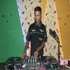 CINTA TAK TERBATAS WAKTU   ANIE CARERA