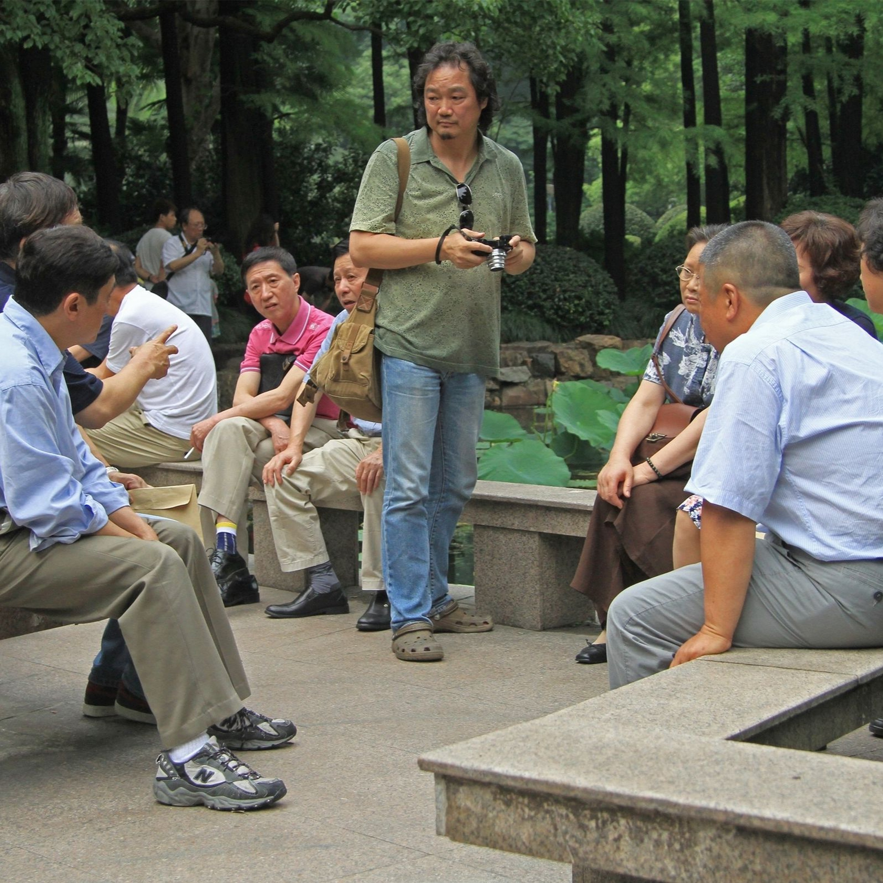 Social Media and Individual's Voice in China : Debates on Work