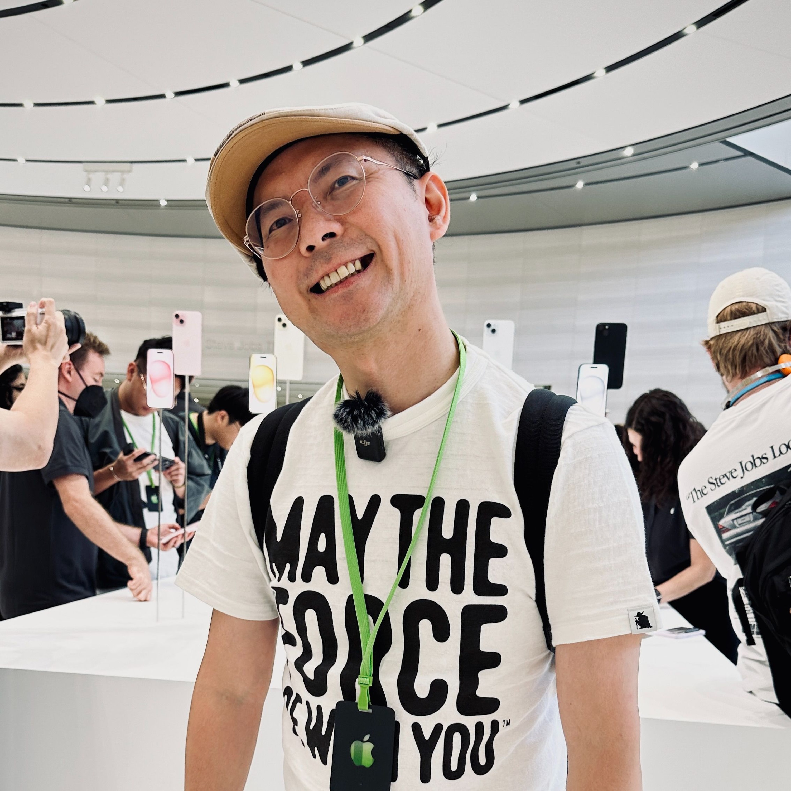 iPhone 16 Pro Max續航實測出爐僅輸兩款!相機評測全球第四;蘋果傳奇設計師攜手 OpenAI 開發 AI 新品
