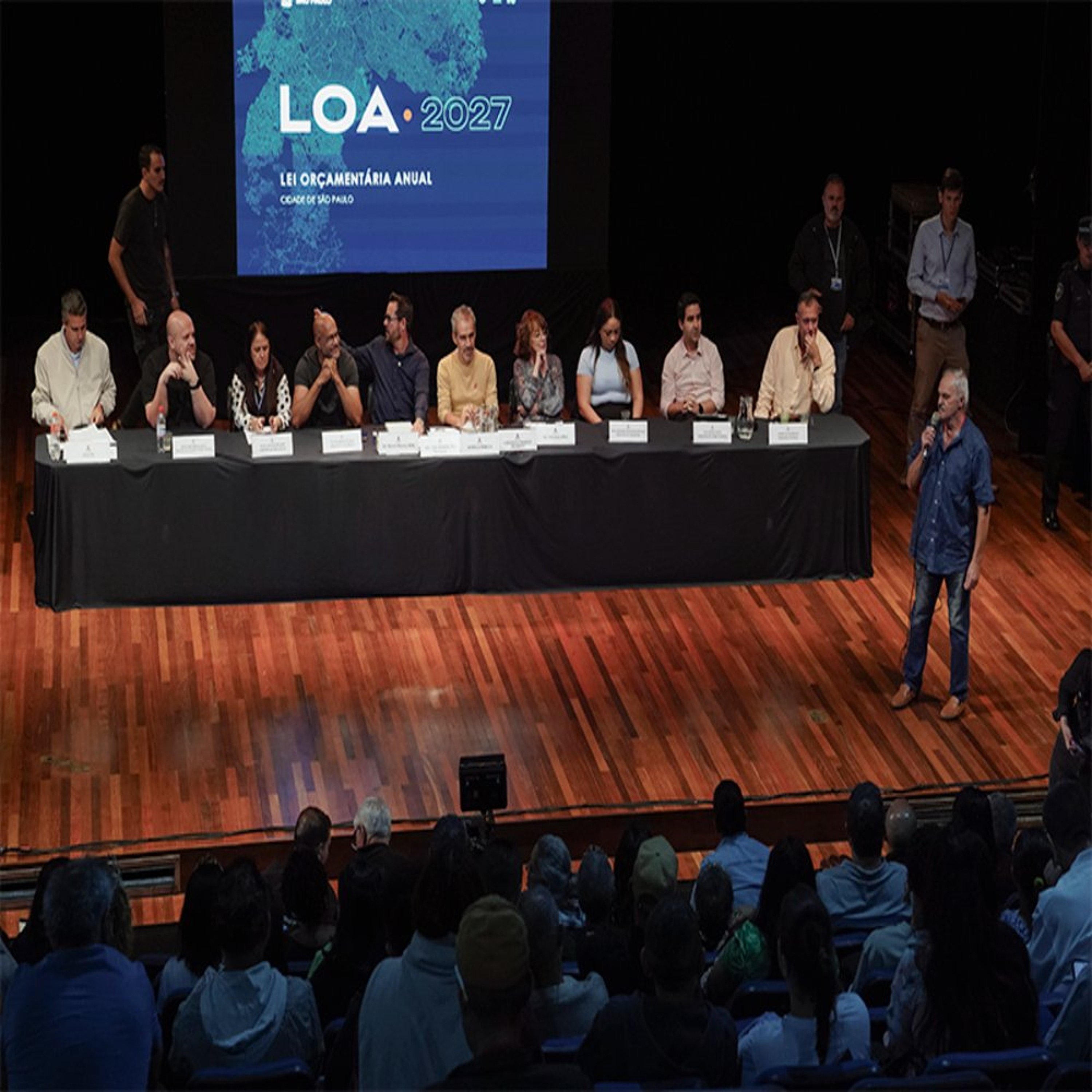 17.10.2026 =  MORADORES DA ZONA LESTE PEDIRAM MELHORIAS NA 1ª AP REGIONAL DO ORÇAMENTO  2027