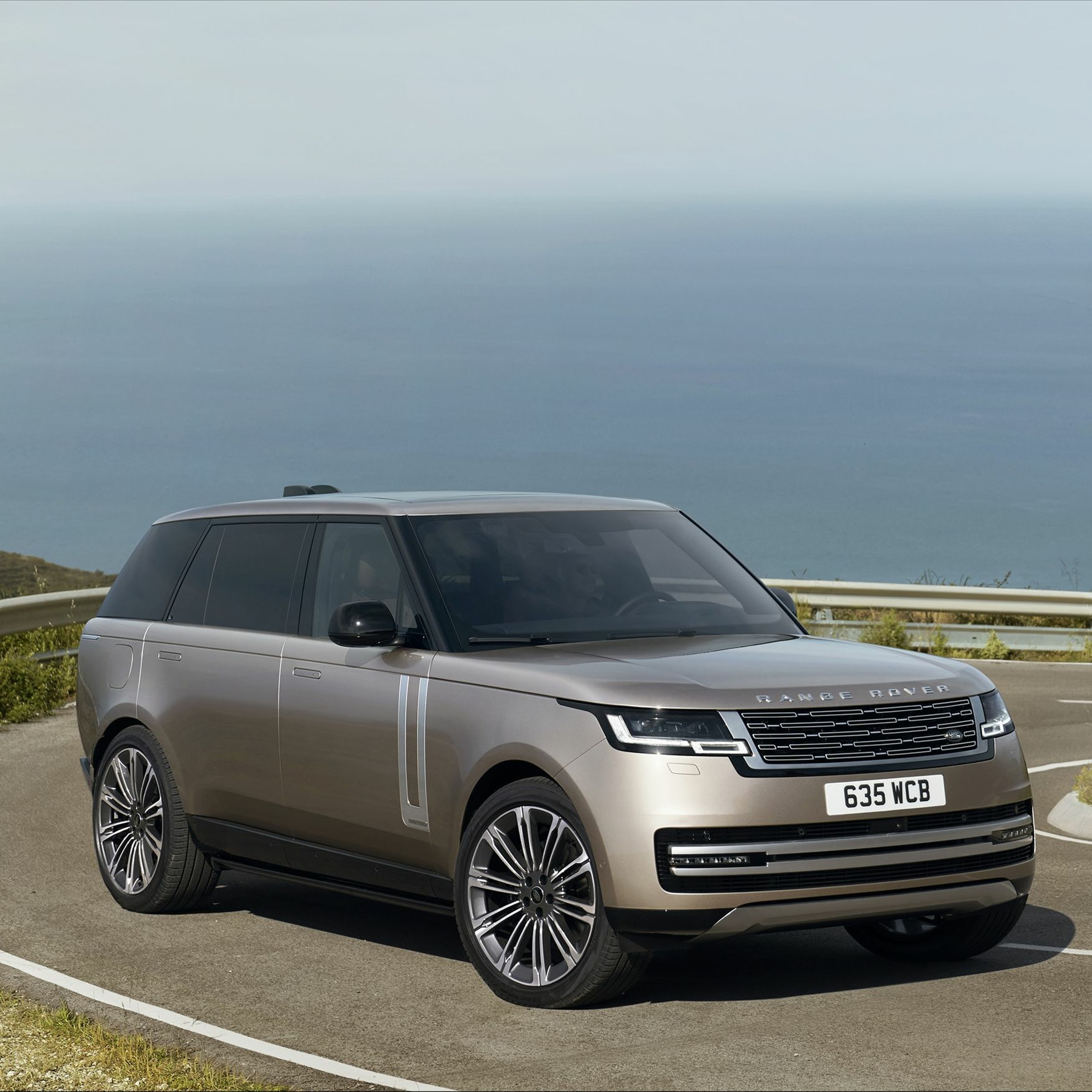 Overdrive: New Range Rover: Ford’s Mustang Mach-e; Renault hydrogen Van; Gardens on taxi roofs thumbnail