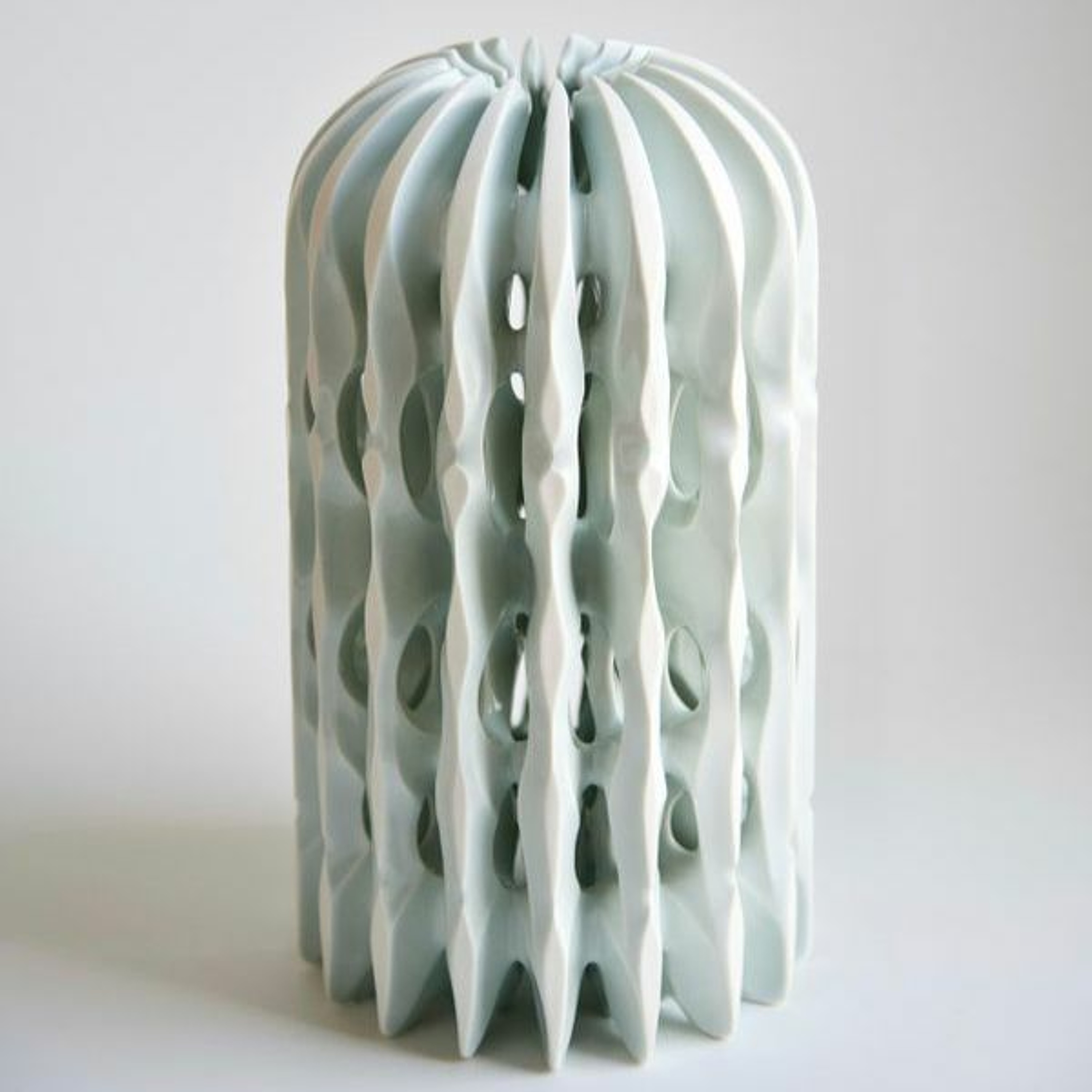 Tuesday Talk - Russell Kelty in conversation with Pure Form ceramic artist Kenji Uranishi