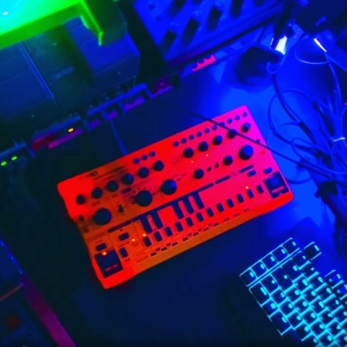 Stream Behringer TD-3-MO (somewhat like Devilfish/Midnight) Taste 