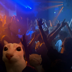 pov: you walked into a gta club