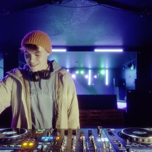 100% Duckland Mix w/ Windenwise