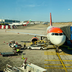 Departures 17/08/25