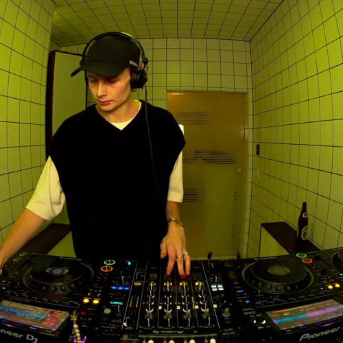 Beqqi | HÖR - February 20 ⧸ 2024