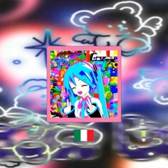 hyperpop italiana o checcazzonesoio