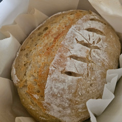 Young mom creates sourdough side hustle