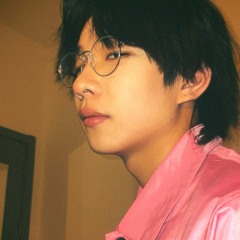 等一下就回家《我們打著光腳在風車下跑手上的狗尾巴草搖啊搖》