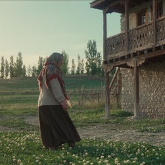 Evlerinin Önü Yonca (feat. Siyah Perde)