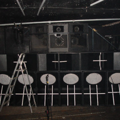 KRUNX LIVE @ BRISTEK VS TEAROUT