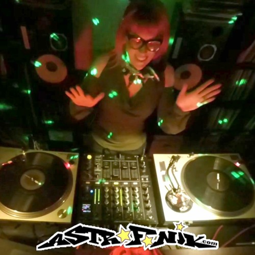 GRAFFITI SONORE 18 - RAGGATEK TEASER (OUT NOW)