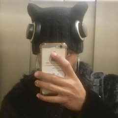 🎧 ✩
