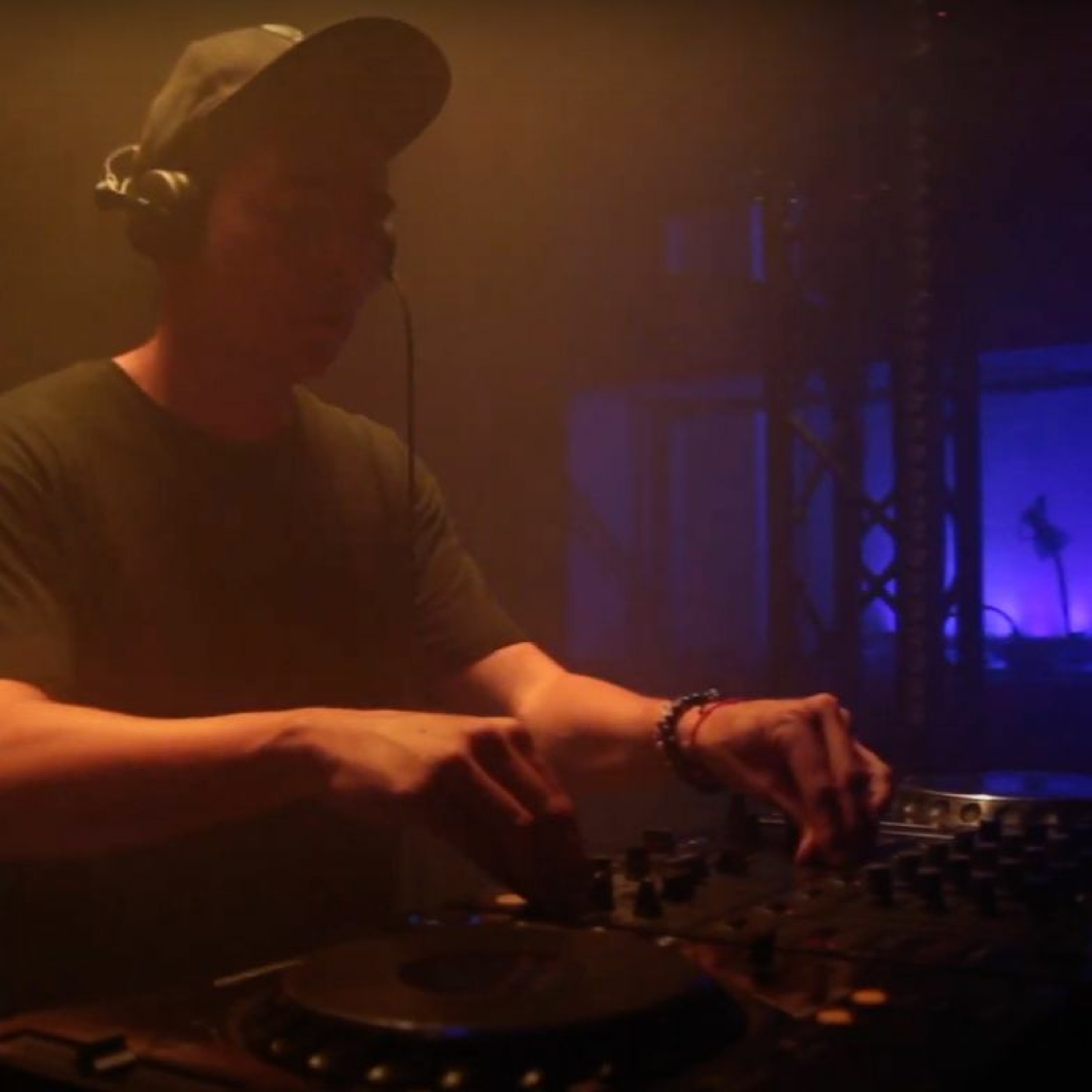 Bassoa live@warehouse mappingmálaga episode artwork