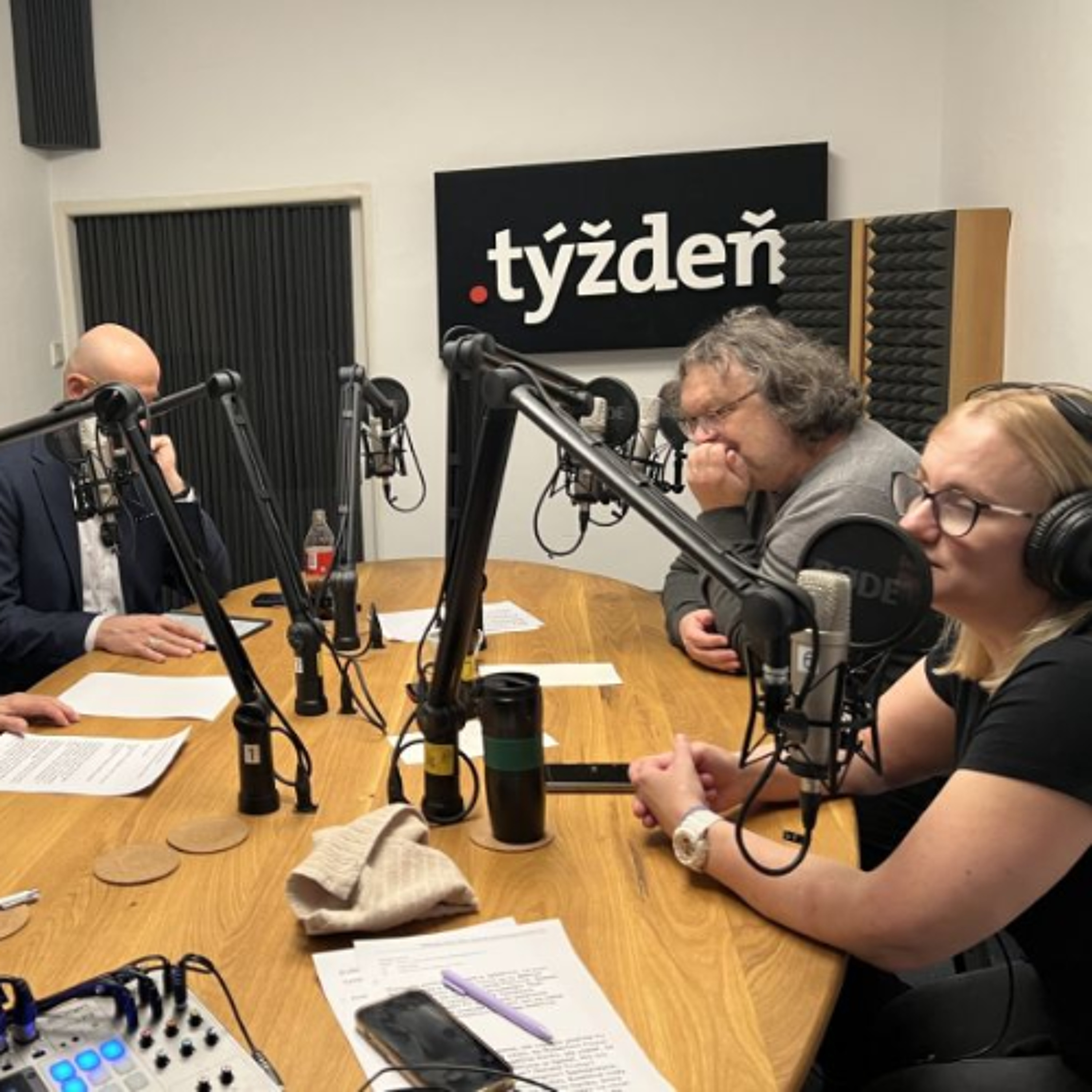 Týždeň s .týždňom: Na čom prehrá koalícia? Prečo potrebuje premiér urážať vyšetrovateľov?