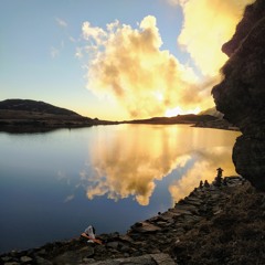 उड्दै छु - acoustic live