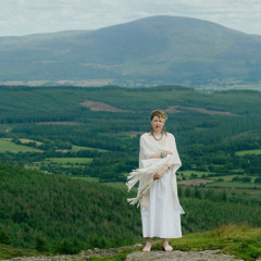 The May Morning Dew (traditional) performed by Edel Meade