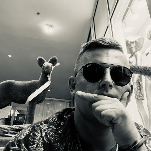 Wolly - Get Lost In Thoughts