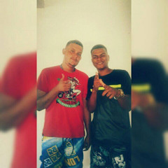 MC JUNINHO DA 10 E VAREGINHO AO VIVO NO QUERO ANIVERSARIO DO G DJ YUYU DA 40
