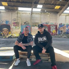 Blooded Minds - Bottles And Shots (PREVIEW)