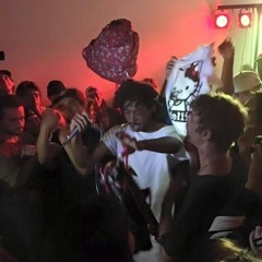 yung bruh - CUTE MAFIA SAID PUT DA GLOXX DOWN