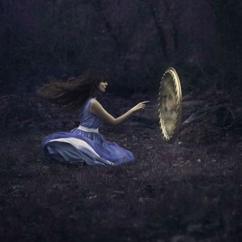 014 - Through the Looking Glass (2025)