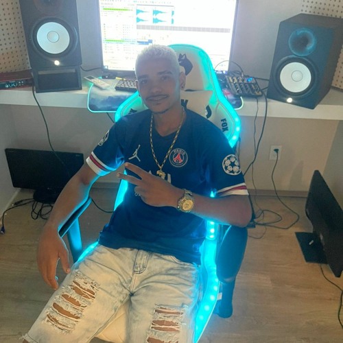 MC RANGEL & MC MENOR GUSTTA - SUBIU NO MEU CONCEITO - LOROPROD