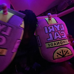 WHOBETTERTHENUS? FT.(BARIBALLOUT)